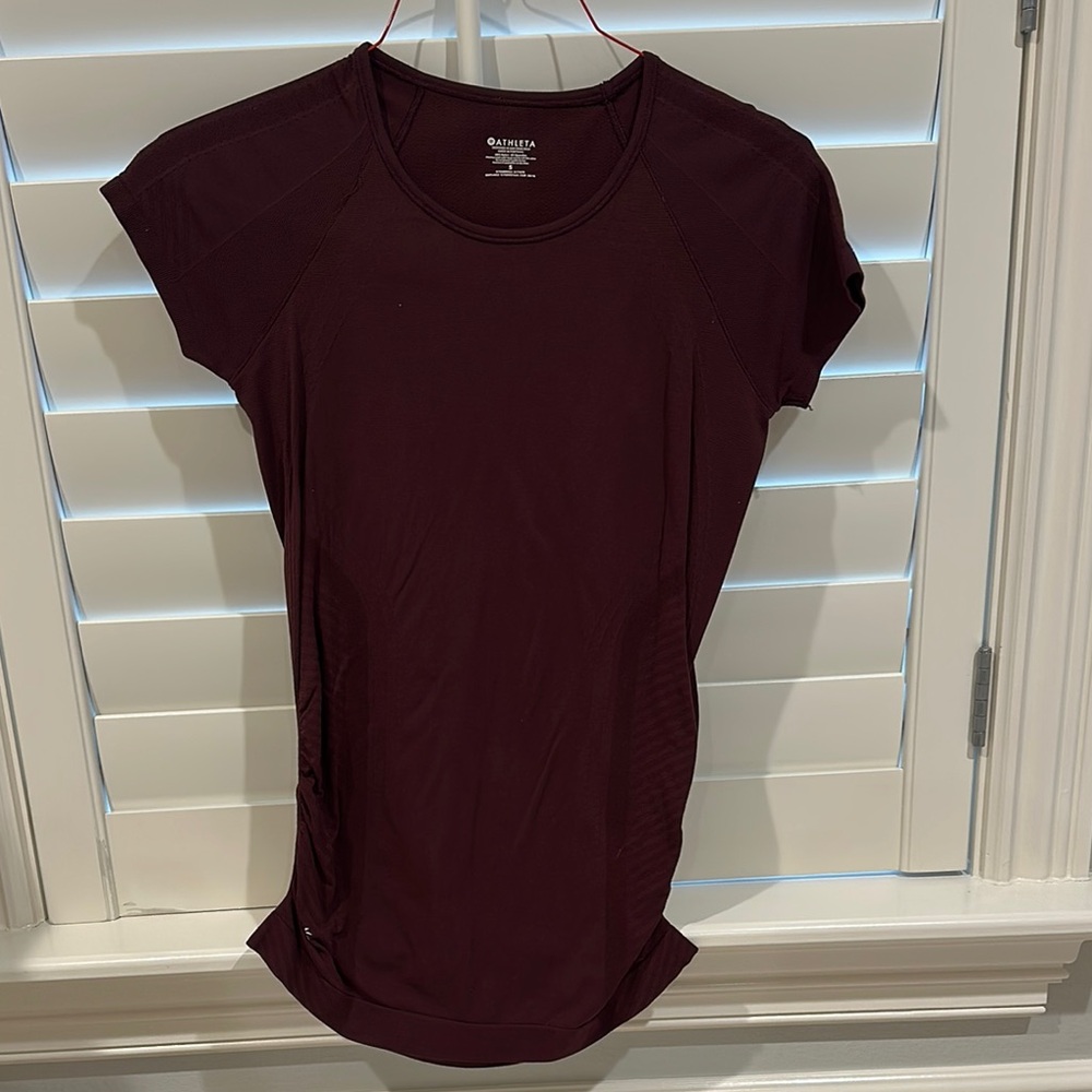 Athleta Women's Burgundy Top
